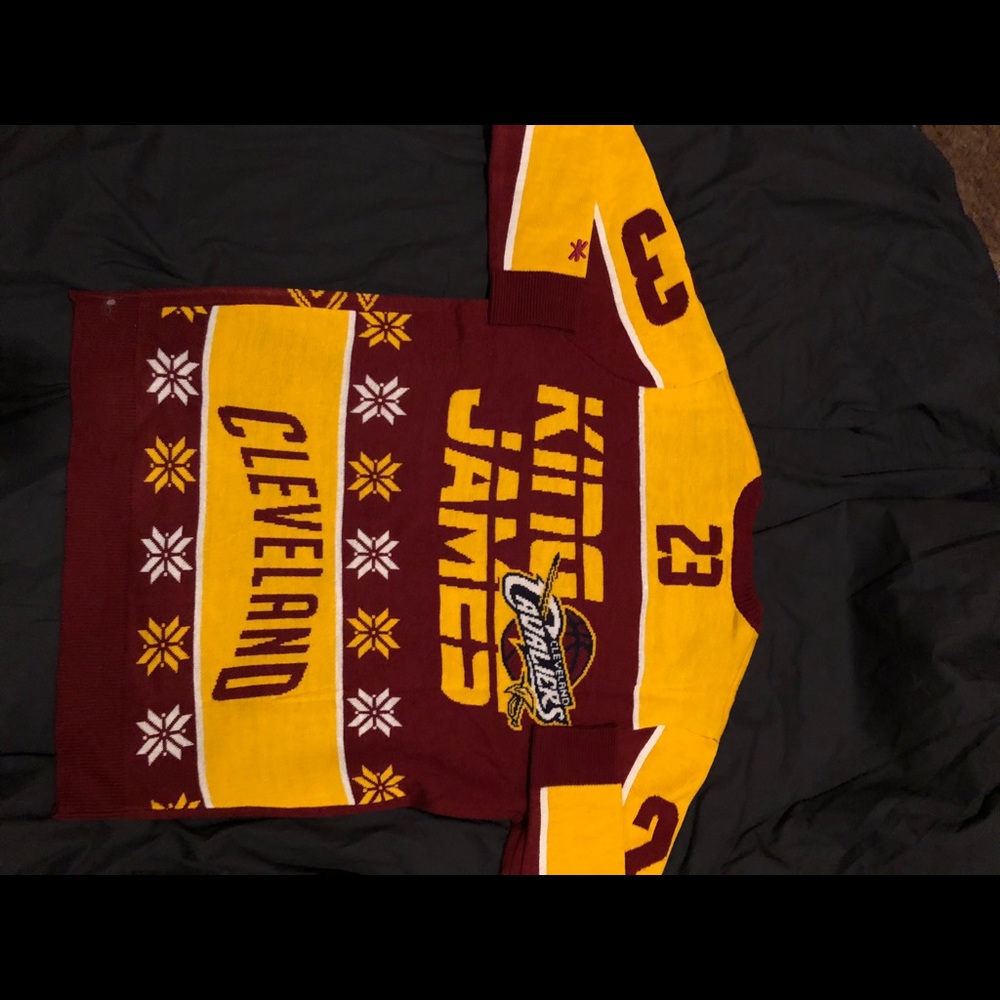 Vintage king James sweater size large